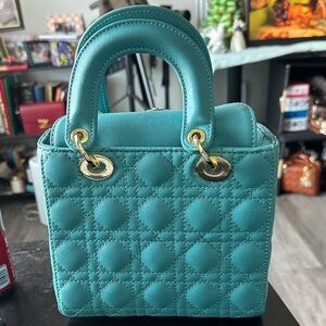 Elegant Teal Quilted Mini Bag